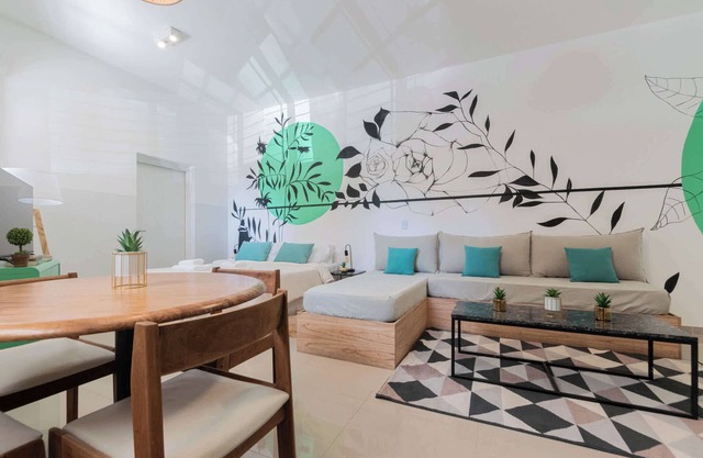 Fliphaus + SohoGlam 'A' - 4 pax Loft