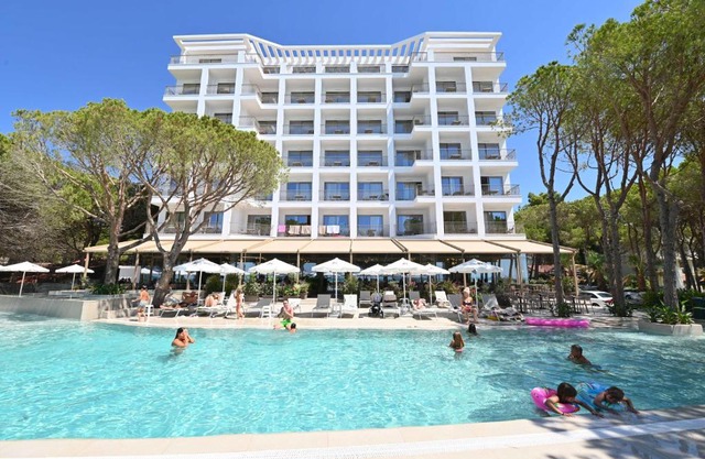 Fllad Resort & SPA Durres