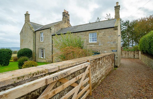 Follions Farmhouse