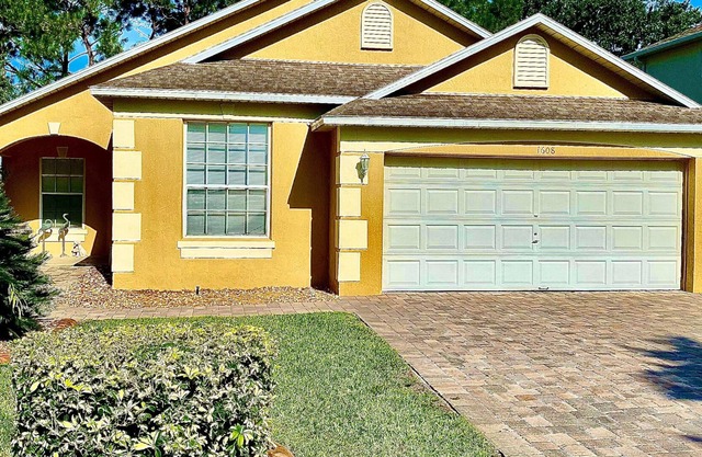 Forest Hill Villa - 4BR Villa w Private Pool and Golf course View