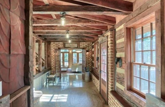 Forest Manor - Beautiful & Rustic