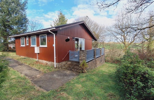 Forest Retreat, Sleeps 4, 2 Bed,Parking