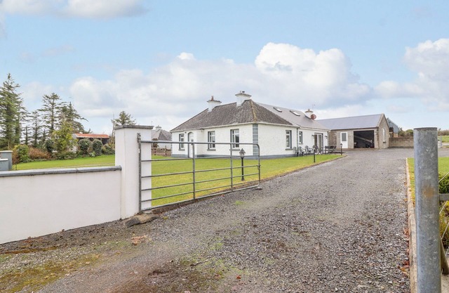 FOREST VIEW, family friendly in Newbridge, County Galway
