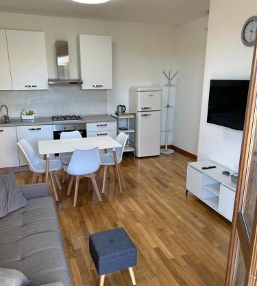 Forli Sud - Romagna Central Suite Apartment - Parking