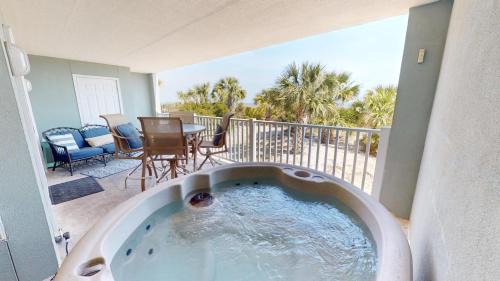 Fort Screven Villas 102 by Tybee Vacation Rentals