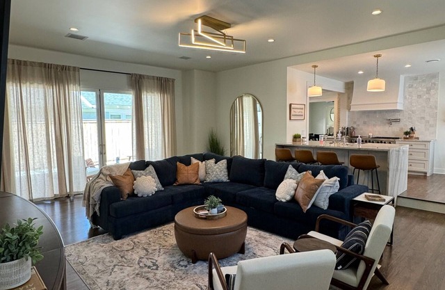 Fort Worth Large Rental - steps away from TCU campus and Colonial Country Club!