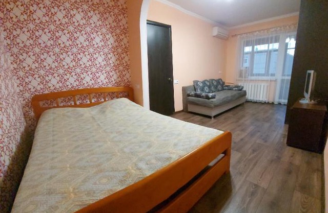 Frantsuzky Bulvar 22А, клиника Филатова