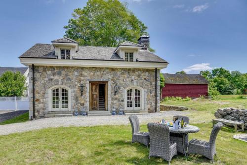 French Château Near Beaches, Mystic and Casinos!
