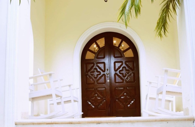 French-Colonial Villa,Close to Paseo Montejo, Hotels and Restaurants!