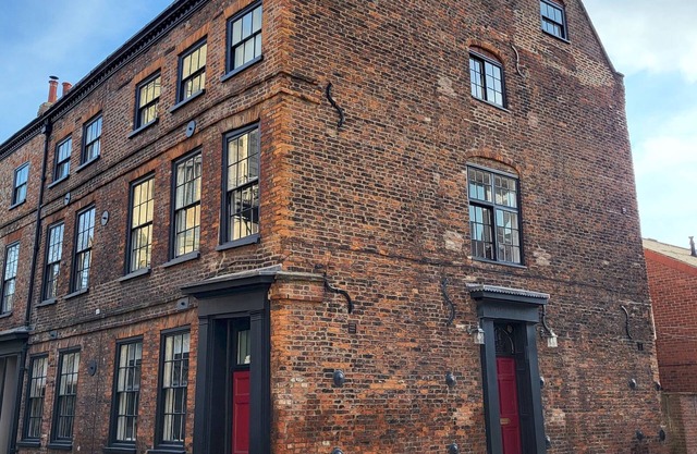 Friargate House - Four Bedroom House, Sleeps 8
