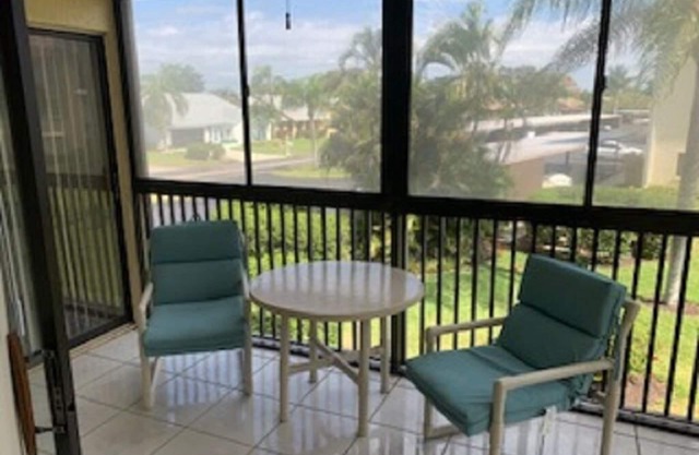 Ft. Myers, Lake View, 2BR & 2BA, Best Beaches