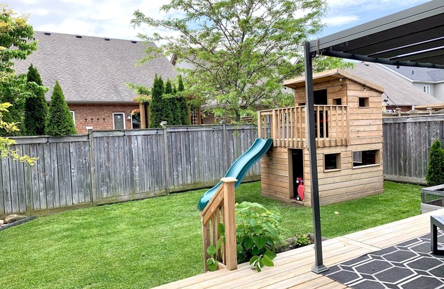 Full House Seasonal Rental in Collingwood/Blue Mountain