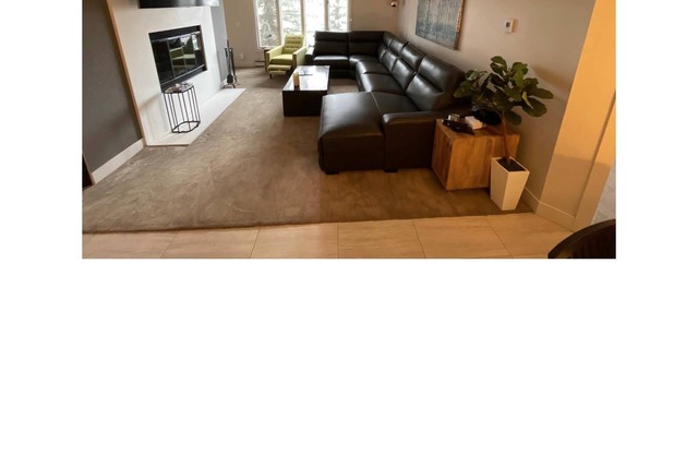 Fully equipped 2 BR 2 BA condo ski-in/ski-out at Beaver Creek. Sleeps 4-6