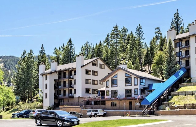Fully furnished 3bdr/2bth washer-dryer/available week of July 4th.