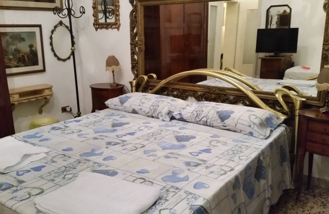 Fully furnished apartment near the center and train station.