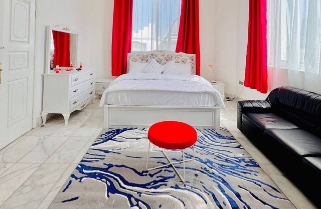 Fully furnished studio-apartment with AC, Parking. WiFi in lovely Abu Dhabi