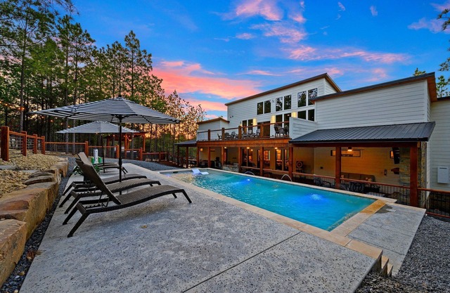 Funshine | Pool | Putting Green | Playset | Game Room | EV Plug