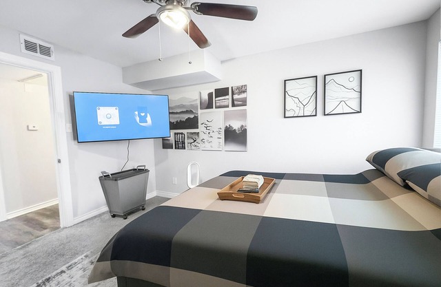 Furnished 1BR in Dallas, TX