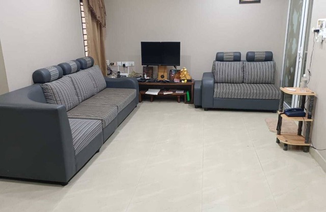 Furnished Luxury apartment in Thiruvanmiyur, Chennai