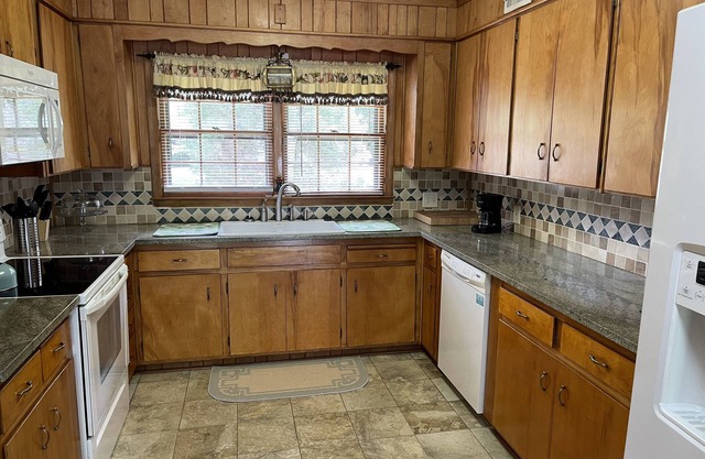 Furnished Short Term Rental near Hospitals
