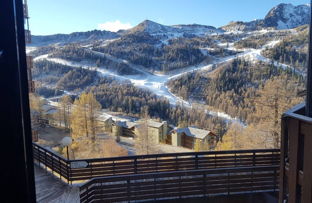 FURNISHED STUDIO IN ISOLA 2000 for 4 to 6 people