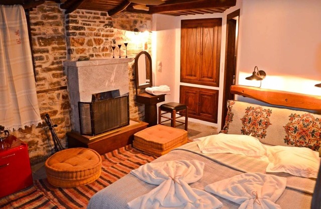 Fyloma: Traditional Guesthouse in Lafkos