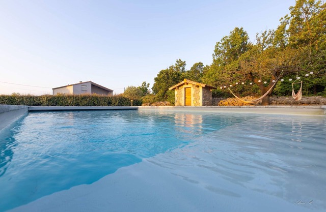 Gîte 8 Personnes - Villa Climatisée Avec Piscine Privée