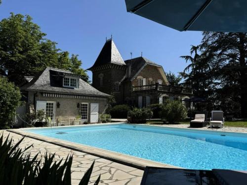 Gîte de France Pool house 3 épis - Gîte de France 3 personnes MAE-4641