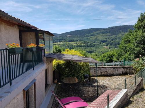 Gîte Le Tilleul : Calme et Nature avec Poêle à Bois - FR-1-489-470