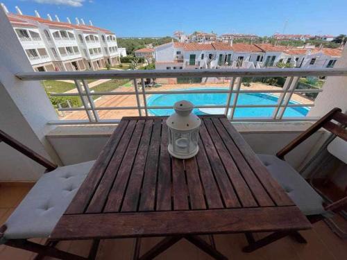 Galdana - Apartamento con piscina