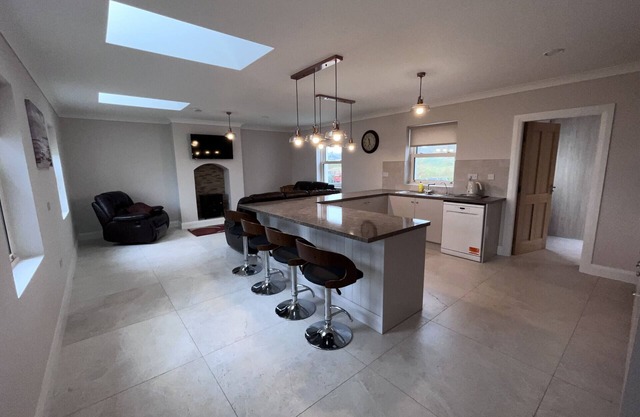 Galway: New Athenry House overlooking The fields o