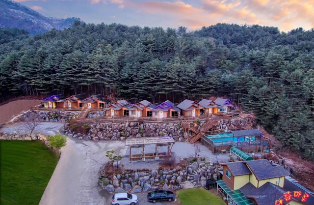 Gapyeong Areummaru Pension
