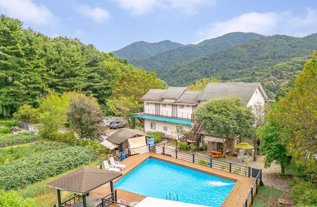 Gapyeong Hanulteo Pension