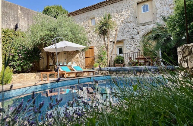 Gard gîte 6 pers air-conditioned, shared heated pool,