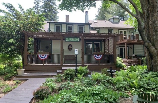 Garden Grove Bed and Breakfast