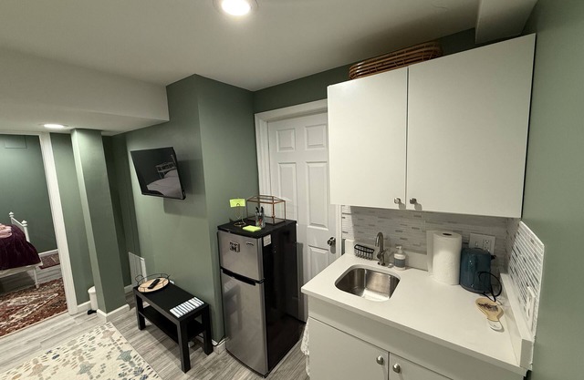 Garden Hallow, Basement get away