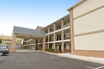 Garden Inn Hotel