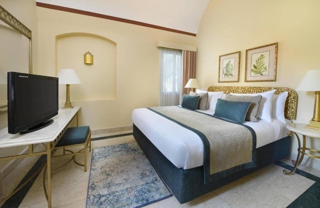 Garden View Room – Steps from Nubian Beach & Tranquil Waters