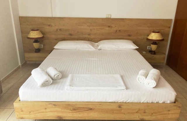 Garden Villa Sarande Apt-6