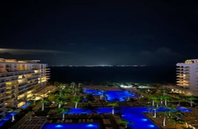 Garza Blanca hotel with AC, WiFi, fitness room in serene Cancun