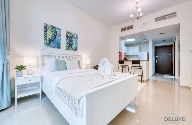 Gentle Studio in Uniestate Sports Tower Dubai Sports City by Deluxe Holiday Homes