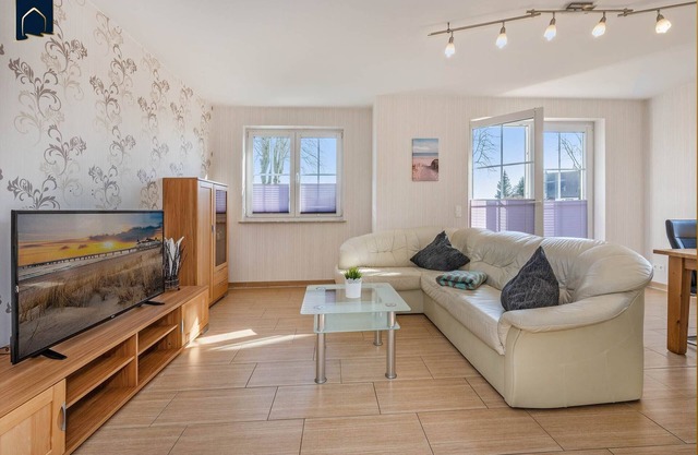 Geräumige Ferienhaus in Ländlicher Idylle, mit Stellplatz, Terrasse, Wlan