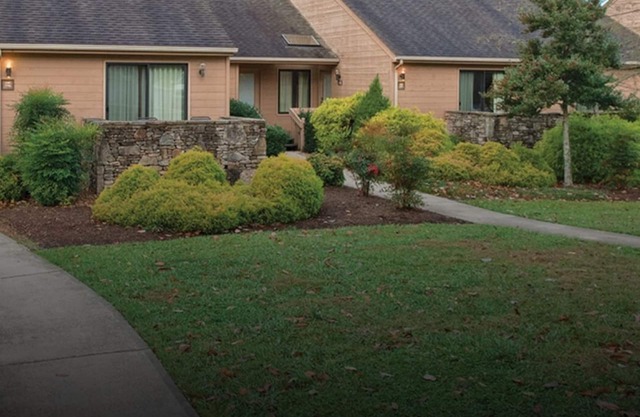 Get Two in One! ~ Wyndham Fairfield Glade - 2bed/2bath Lockout/Condo Sleeps 8