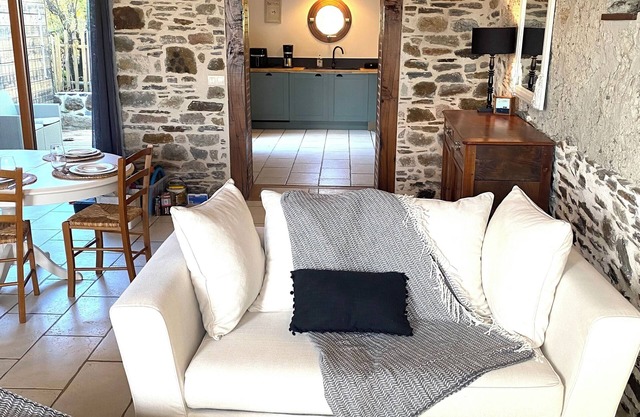 Getaway at Zoé's Cottage