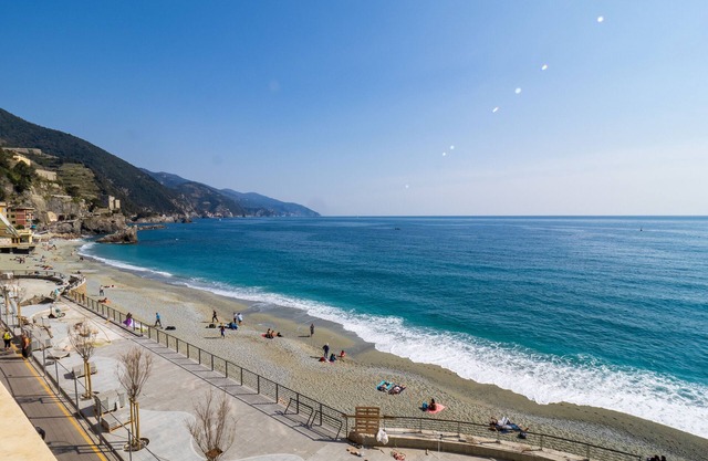 Giaella Sea View Apartment