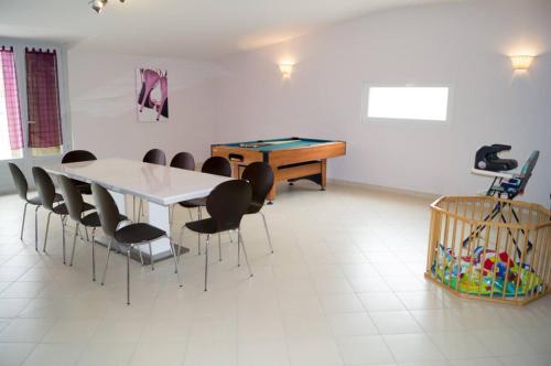Gite à la ferme - 240m2 - billard - babyfoot
