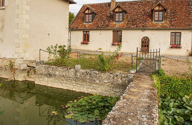 Gite Chouzy-sur-Cisse, 4 bedrooms, 8 persons