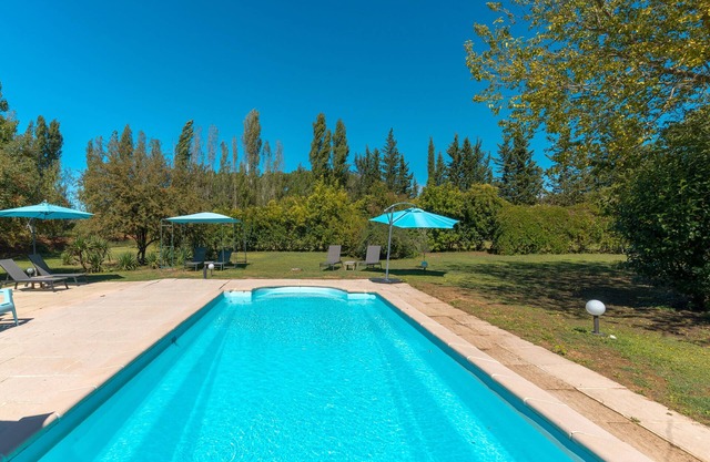 Gîte 'Domaine Plan Des Devens Tendresse' with shared pool, Wi-Fi and air conditioning