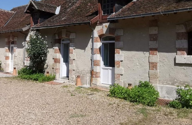 Gite Huisseau-sur-Cosson, 2 bedrooms, 4 persons