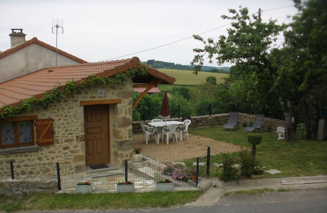 GITE IN AUVERGNE (PUY de DOME)